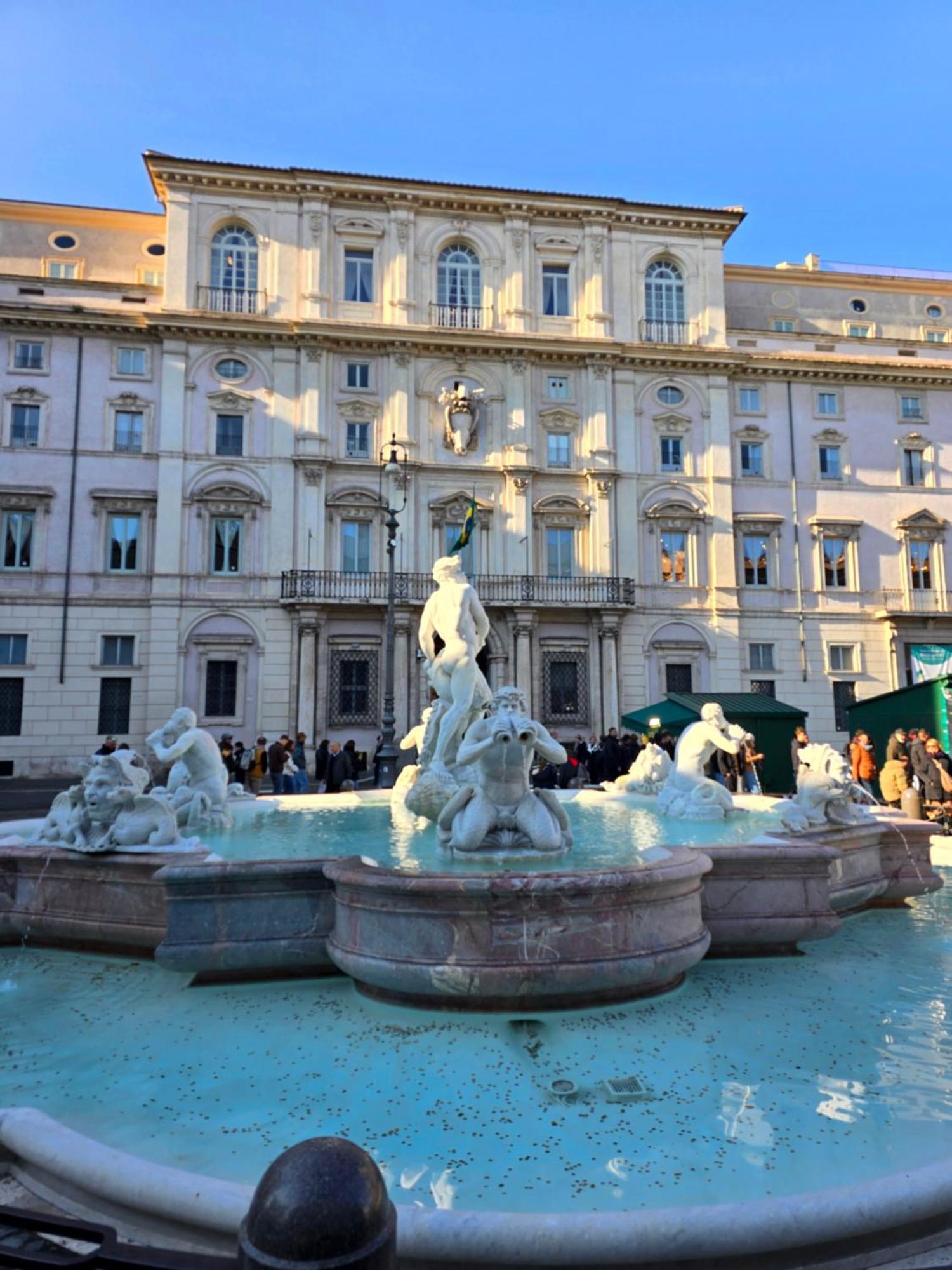Apartment Navona Magic Rom